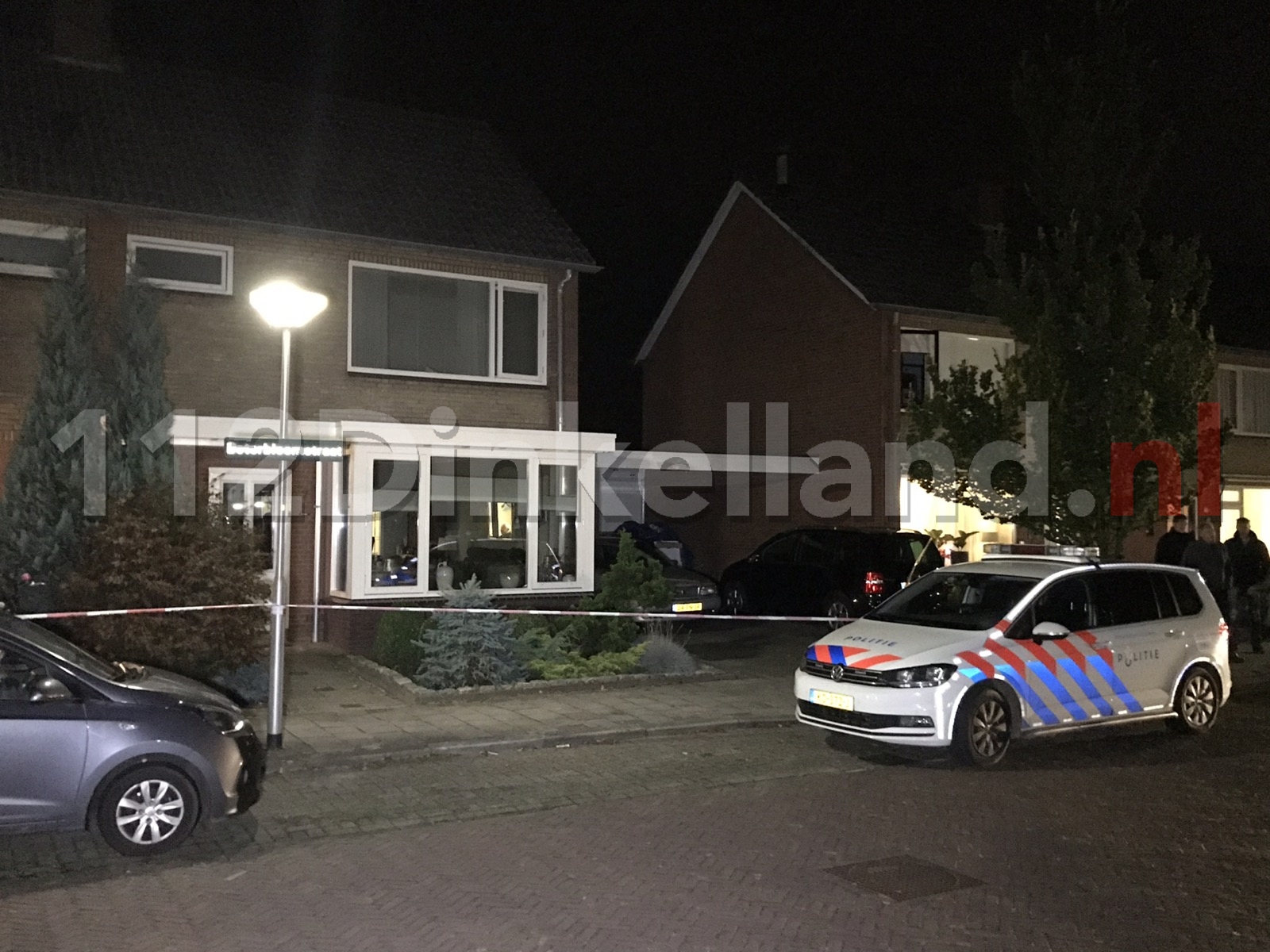 UPDATE: Gewonde vrouw in Denekamp werd in schouder gestoken