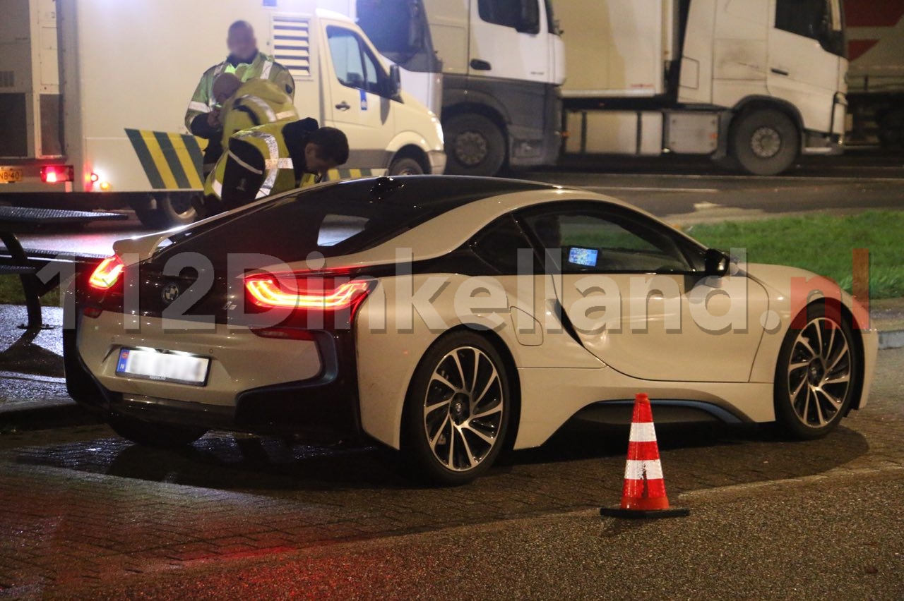 Video: Grote controles bij grensovergang De Lutte en A1 bij Deurningen