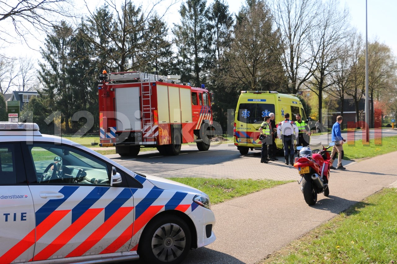 Vrouw gewond naar het ziekenhuis na ongeval in Denekamp