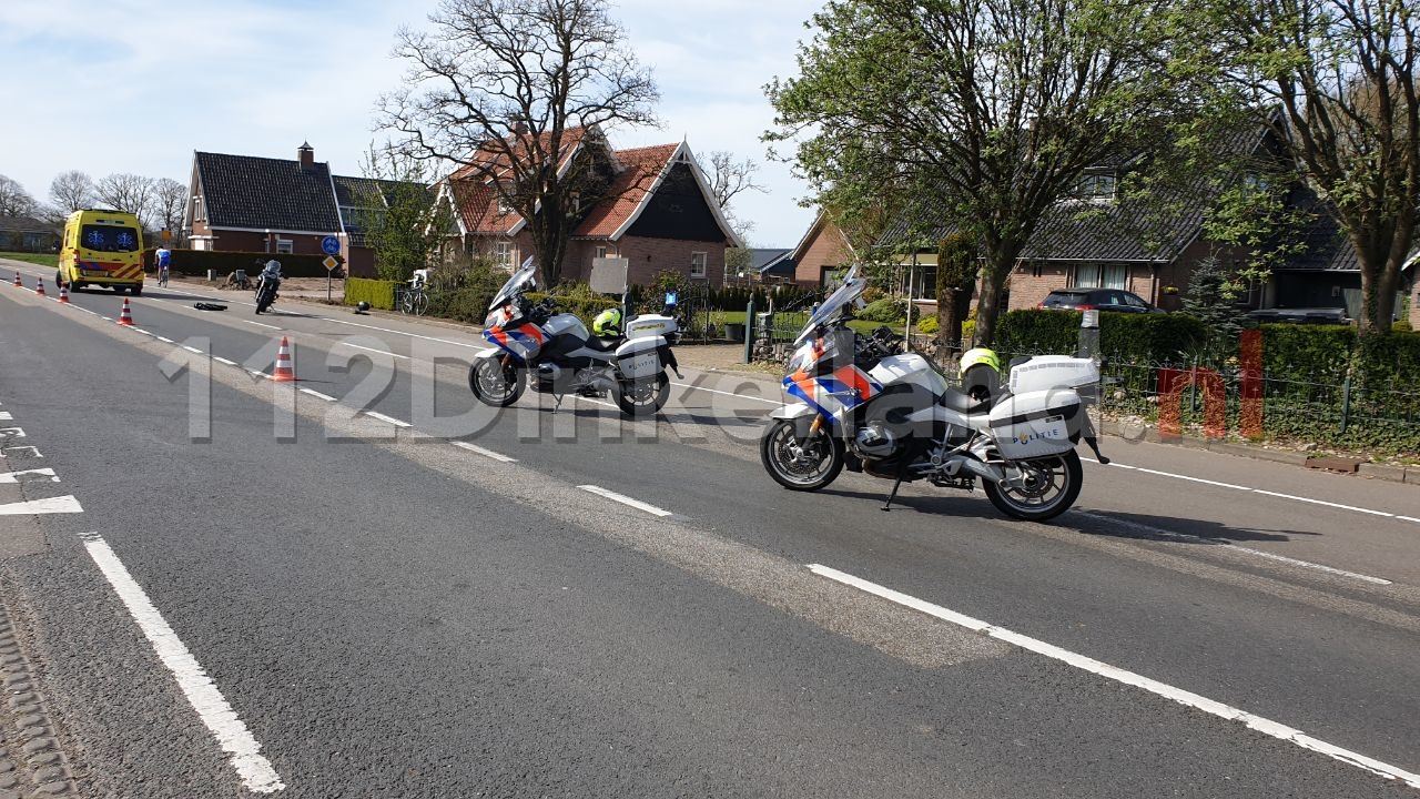 Wielrenner gewond na aanrijding in Deurningen