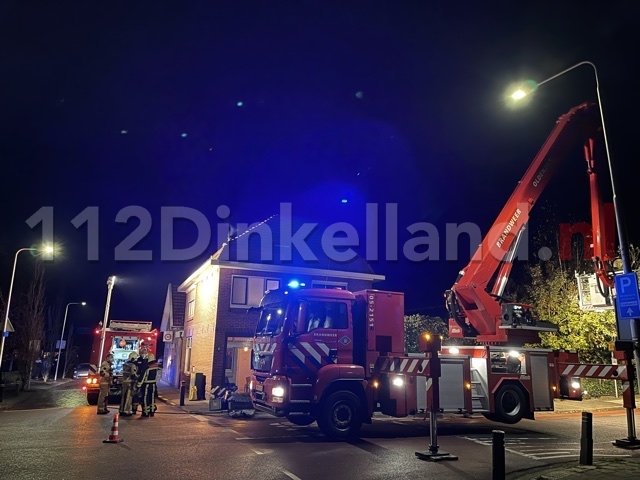 Brandweer rukt uit voor schoorsteenbrand in Ootmarsum; Oldenzaalsestraat afgesloten