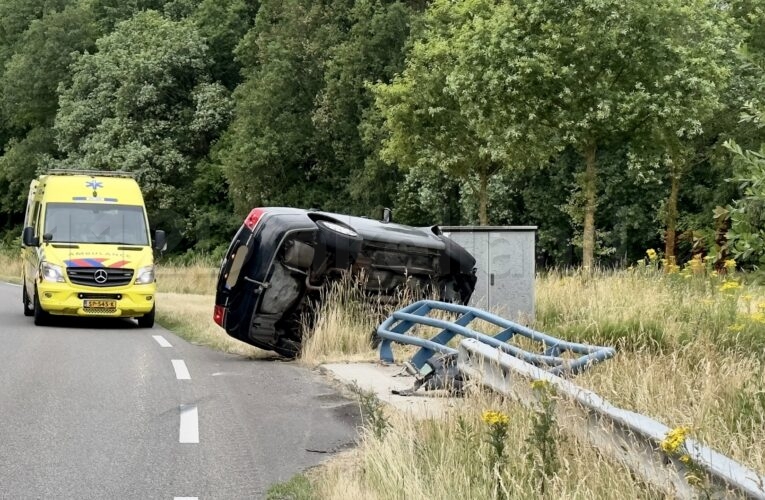 VIDEO: Gewonde en forse schade bij ongeval Scandinavie-Route Denekamp