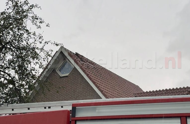 Blikseminslag in woning Rossum