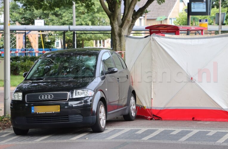 Politie zoekt getuigen in onderzoek naar dodelijk verkeersongeval in Denekamp