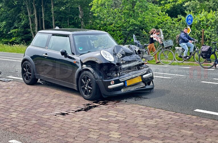 Gewonde bij aanrijding tussen Hengelo en Oldenzaal