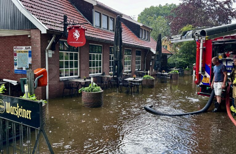 Wolkbreuk zorgt voor grote overlast in Agelo